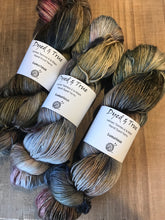 Load image into Gallery viewer, Luxurious