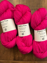 Load image into Gallery viewer, Sox de Luxe